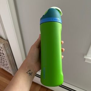 Owala “Lucky you” color drop